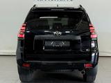 Toyota Land Cruiser Prado Luxe 2023 года за 37 900 000 тг. в Астана – фото 4