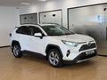 Toyota RAV4 2021 года за 12 700 000 тг. в Астана – фото 3