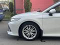 Toyota Camry 2018 годаүшін14 600 000 тг. в Алматы – фото 18