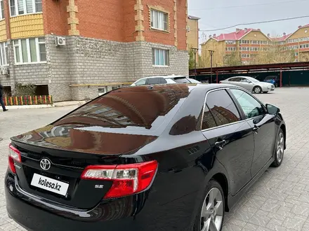 Toyota Camry 2012 года за 5 550 000 тг. в Актобе – фото 3