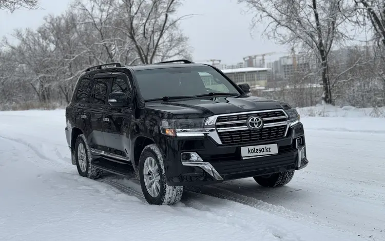 Toyota Land Cruiser 2013 года за 27 000 000 тг. в Алматы