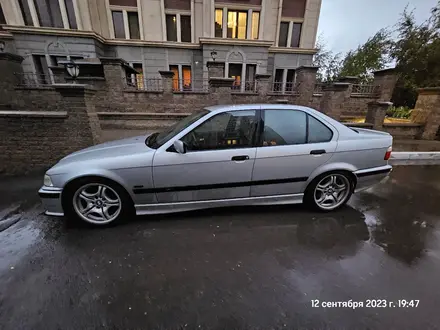 BMW 328 1997 года за 2 600 000 тг. в Астана – фото 3