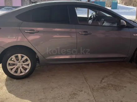 Hyundai Accent 2021 года за 6 500 000 тг. в Кызылорда – фото 2