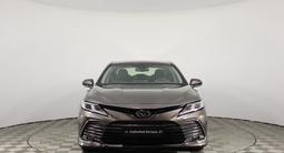 Toyota Camry 2023 года за 16 290 000 тг. в Астана – фото 2