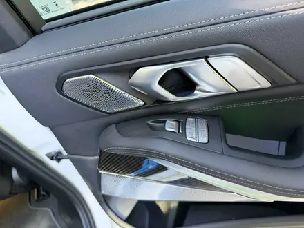 BMW X7 2025 года за 68 500 000 тг. в Астана – фото 20