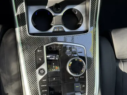 BMW X7 2025 года за 68 500 000 тг. в Астана – фото 28