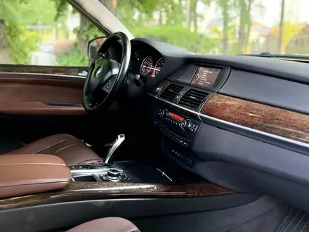 BMW X5 2010 года за 10 500 000 тг. в Алматы – фото 11