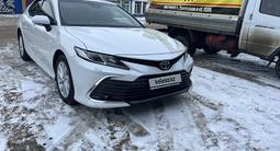 Toyota Camry 2023 годаfor17 500 000 тг. в Костанай – фото 5