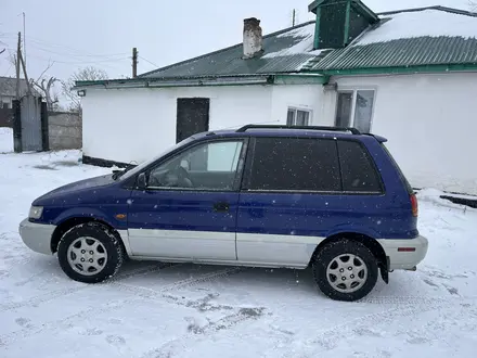 Mitsubishi Space Runner 1996 года за 1 100 000 тг. в Павлодар – фото 2