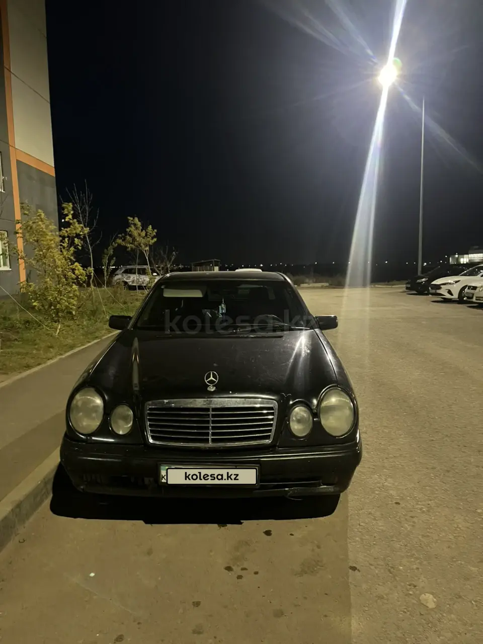 Mercedes-Benz E-Class, 1995