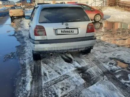 Volkswagen Golf 1995 года за 850 000 тг. в Астана – фото 4