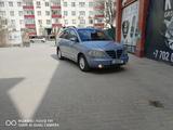 SsangYong Rodius 2005 года за 3 000 000 тг. в Атырау – фото 3