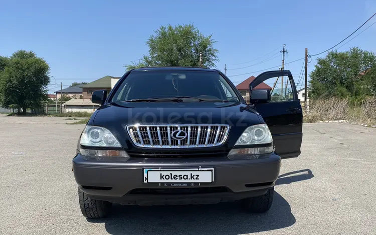 Lexus RX 300 2001 годаfor6 700 000 тг. в Алматы