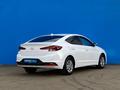 Hyundai Elantra 2019 года за 8 640 000 тг. в Алматы – фото 3