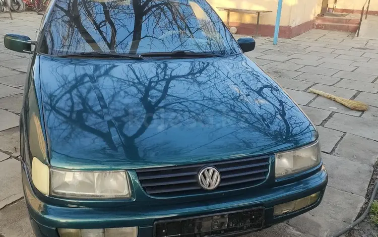 Volkswagen Passat 1994 года за 1 800 000 тг. в Тараз