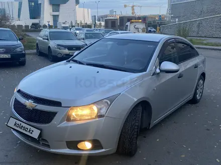 Chevrolet Cruze 2011 года за 3 300 000 тг. в Астана – фото 15