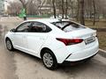 Hyundai Accent 2021 года за 6 330 000 тг. в Алматы – фото 3