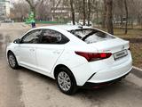 Hyundai Accent 2021 годаүшін6 330 000 тг. в Алматы – фото 3