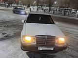 Mercedes-Benz E 200 1994 года за 700 000 тг. в Караганда – фото 2