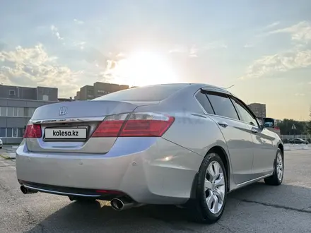 Honda Accord 2014 года за 7 700 000 тг. в Алматы – фото 36