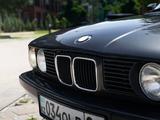 BMW 520 1991 года за 4 600 000 тг. в Алматы – фото 5