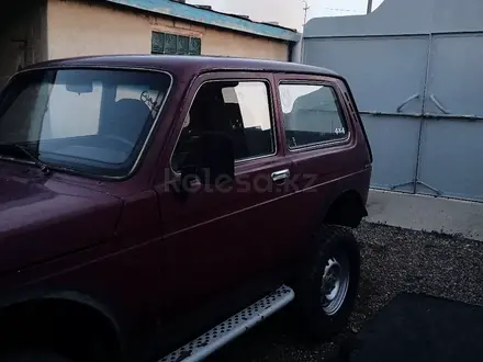 ВАЗ (Lada) Lada 2121 2002 года за 1 200 000 тг. в Семей – фото 2