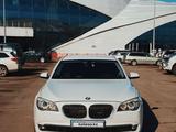 BMW 750 2011 года за 12 000 000 тг. в Астана