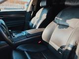 BMW 750 2011 года за 12 000 000 тг. в Алматы – фото 2
