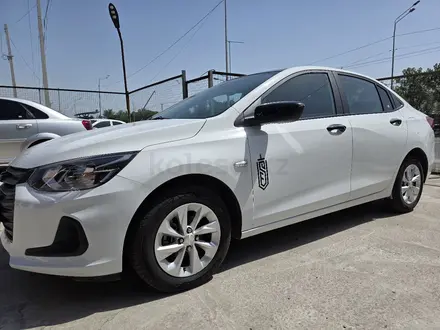 Chevrolet Onix 2023 годаүшін4 900 000 тг. в Шымкент – фото 2