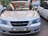 Hyundai Sonata 2005 года за 3 800 000 тг. в Алматы – фото 2