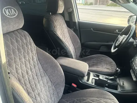 Kia Sorento 2018 года за 11 800 000 тг. в Шымкент – фото 6