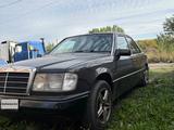 Mercedes-Benz E 260 1990 года за 1 200 000 тг. в Усть-Каменогорск – фото 3