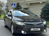 Toyota Camry 2015 года за 12 200 000 тг. в Алматы – фото 2
