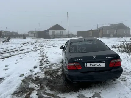 Mercedes-Benz CLK 230 2000 года за 5 000 000 тг. в Костанай – фото 2