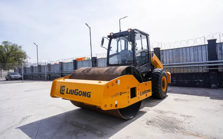 LiuGong  Грунтовый каток CLG6114E 2026 года за 20 800 000 тг. в Астана