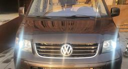 Volkswagen Multivan 2008 годаүшін8 500 000 тг. в Астана – фото 3