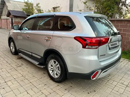 Mitsubishi Outlander 2020 года за 11 000 000 тг. в Астана