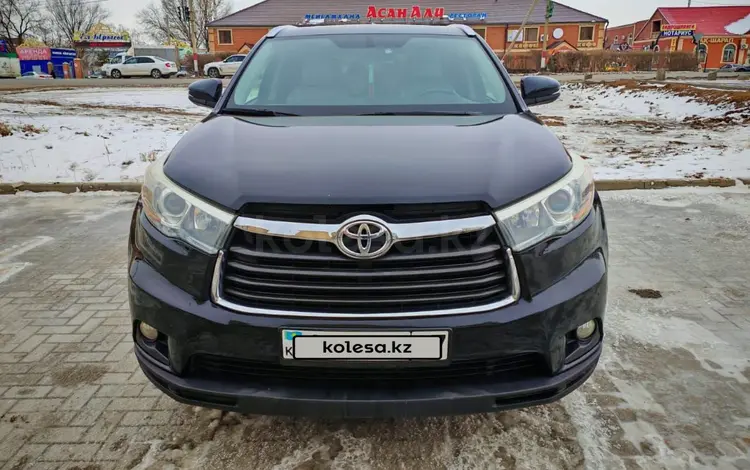 Toyota Highlander 2015 года за 11 000 000 тг. в Уральск