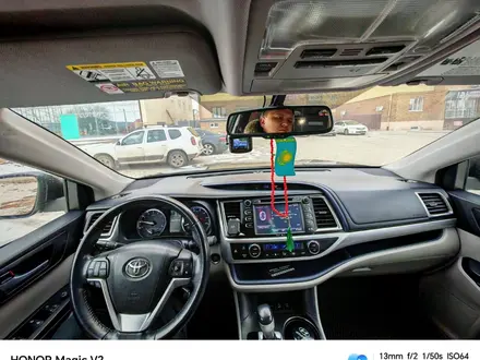 Toyota Highlander 2015 года за 11 000 000 тг. в Уральск – фото 6