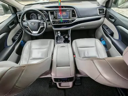 Toyota Highlander 2015 года за 11 000 000 тг. в Уральск – фото 7