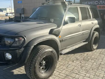 Nissan Patrol 2000 года за 11 000 000 тг. в Атырау – фото 5