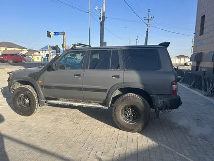 Nissan Patrol 2000 года за 11 000 000 тг. в Атырау – фото 3