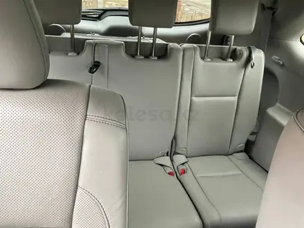 Toyota Highlander 2018 года за 18 000 000 тг. в Актобе – фото 37