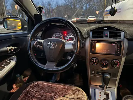 Накидку на панель Алькантара на Тойоту Королла Е150 10 поколения за 7 000 тг. в Караганда – фото 2