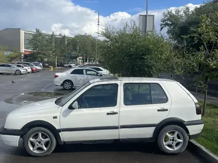 Volkswagen Golf 1993 года за 600 000 тг. в Астана – фото 5