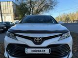 Toyota Camry 2018 года за 12 400 000 тг. в Павлодар