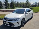 Toyota Camry 2016 года за 13 300 000 тг. в Алматы – фото 4