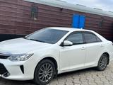 Toyota Camry 2015 годаүшін9 800 000 тг. в Астана – фото 2