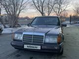 Mercedes-Benz E 230 1992 года за 1 500 000 тг. в Астана