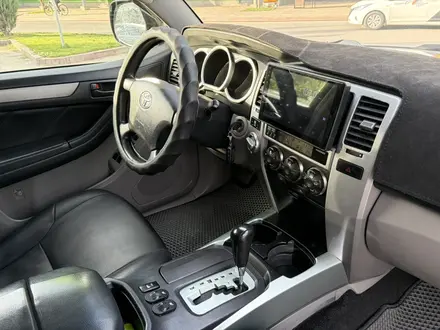 Toyota 4Runner 2004 года за 10 200 000 тг. в Алматы – фото 18